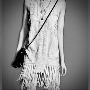 💙💙Anthropologie Staring at Stars navy 💙💙embroidered fringe dress Size Medium